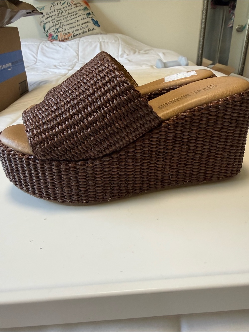 NWT- Steve Madden Rafia Slide Wedge Sandals in Dark Brown. Sz. 5 - Picture 3 of 8